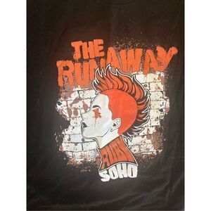 The Runaway black T-shirt size XXL Ruby Soho. Black orange x eye